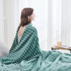 NEWCOSPLAY Super Soft Queen Blanket Mint Green Premium Silky Flannel Fleece 3D Ribbed Jacquard Lightweight Bed Blanket All Season Use (Mint Green Ribbed, Queen(90"x90"))