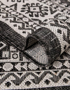 Rugs.com Outdoor Aztec Collection Rug – 6 Ft Round Charcoal Gray Flatweave-Pile Rug Perfect for Kitchens, Dining Rooms