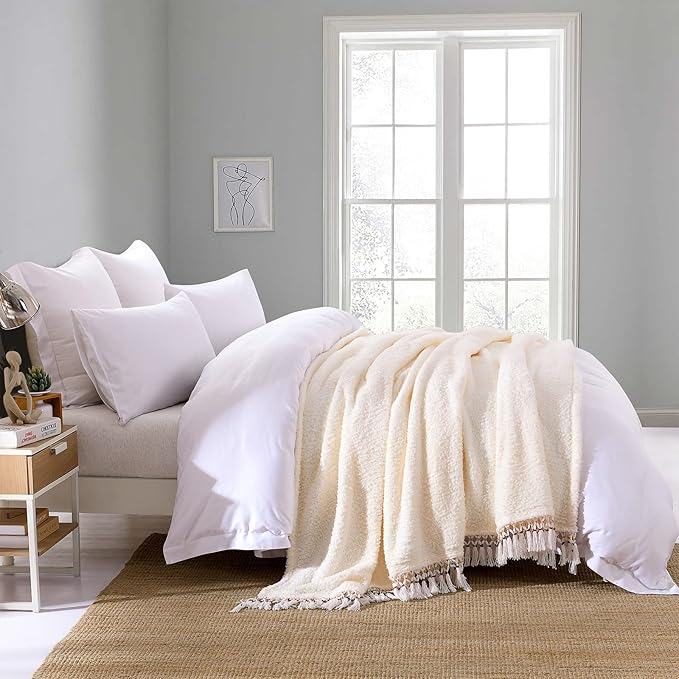 Ultra Soft Fleece Sherpa Blanket Queen Size,Lightweight Cozy Boho Bed Blanket with Decorative Tassel, Pattern Reversible, Antique White, 90”x90”