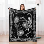 Skull Throw Blanket, Black and White Soft Cozy and Warm Couch Blankets Gift for Skull Lover, Decorative Blankets for Sofa Couch Bed, Black White 50×60 inches