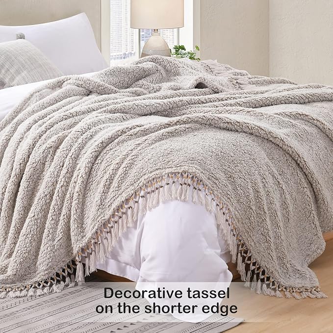 Ultra Soft Fleece Sherpa Blanket King Size,Lightweight Cozy Boho Bed Blanket with Decorative Tassel, Pattern Reversible, 2 Tones Ombre Light Brown,104”x90”