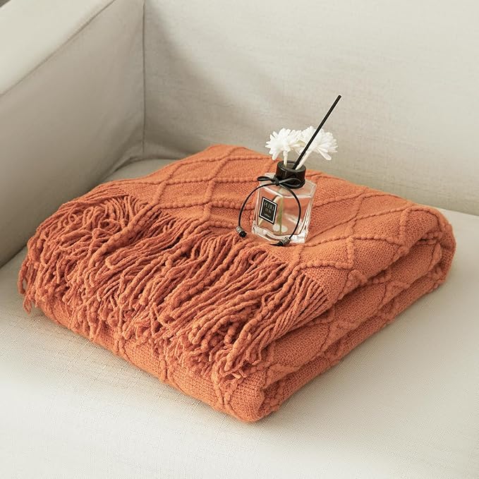 Throw Blanket for Couch Bed, Sofa Knit Blanket Farmhouse Throw for Living Room, Decorative Fall Throw Blanket for Chair, Outdoor Textured Boho Blanket（Rust 51x67In）