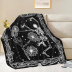 Skull Throw Blanket, Black and White Soft Cozy and Warm Couch Blankets Gift for Skull Lover, Decorative Blankets for Sofa Couch Bed, Black White 50×60 inches