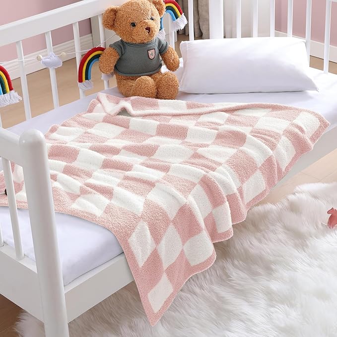 WRENSONGE Checkered Throw Blanket, Pink Soft Cozy Fluffy Warm Hand Made Throw Blankets for Couch, Sofa, Chair, Bed, Camping, Picnic, Travel Lightweight Bed Blanket - 30"*40"