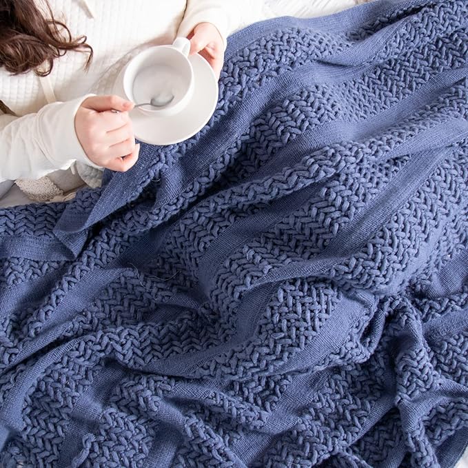 lifein Fall Throw Blanket for Couch - Soft Boho Knitted Farmhouse Bed Throws,Cozy Small Lightweight Blankets&Throws with Tassels for Autumn,Woman,Man,Home Decor,Bed,Chair,Sofa,Room,Gift(Blue,50*60")