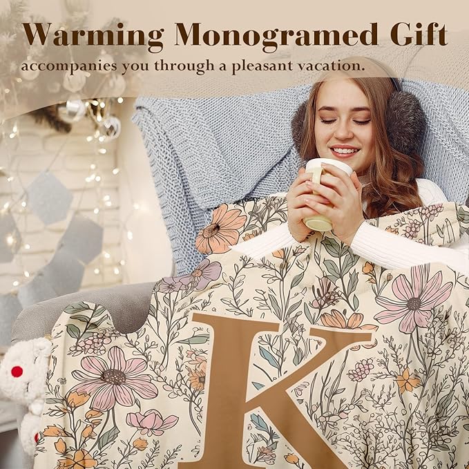 JXREQ Throw Blanket Initial Letter K Personalized Monogrammed Gifts for Women Teen Girls Frends, Boho Floral Throw Blankets for Bed Sofa Living Room Office, 50x60 Inch