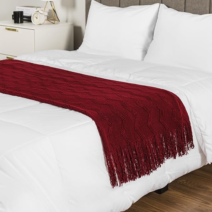 PAVILIA Maroon Red Knit Throw Blanket for Couch Bed, Soft Knitted Farmhouse Sofa Throw for Living Room, Lightweight Decorative Fall Throw Blanket for Chair, Outdoor Textured Boho Blanket, 50x60