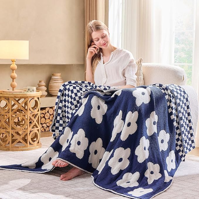 Checkered Throw Blanket, Navy Blue Flower Blanket for Couch, 50"x60" Soft Plaid Knit Blanket for Home Decor, Reversible Checkerered Blankets for Sofa, Chair, Bed