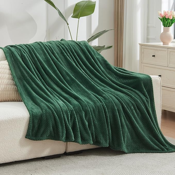 NEWCOSPLAY Super Soft Throw Blanket Dark Green Premium Silky Flannel Fleece Leaves Pattern Lightweight Bed Blanket All Season Use (Dark Green, Throw(50"x60"))