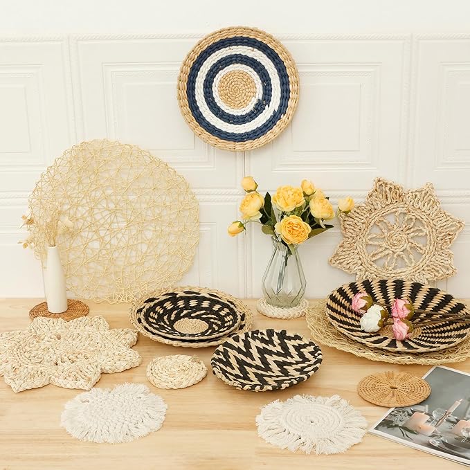 HJJWNDDNG 15 Pack Boho Wall Basket Decor Set, Hanging Woven Seagrass Rattan Wicker Boho Wall Decor, Round Farmhouse Wall Hanging Baskets Rustic Flat Wall Art for Living Room Bedroom Kitchen (Style 7)