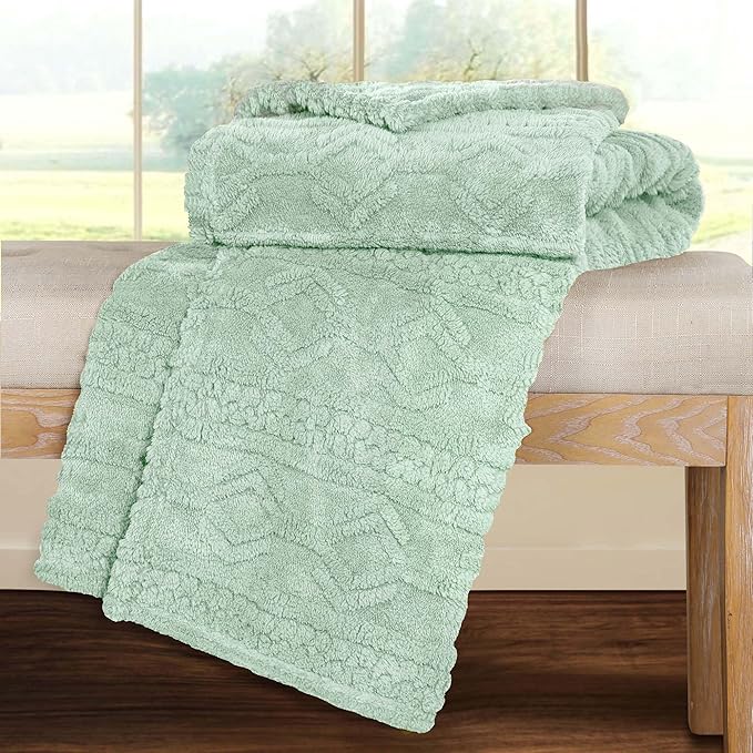 Superior Fleece Boho Jacquard Blanket, Decorative Blankets for Bedroom, Sofa, Fuzzy, Plush, Fluffy, Soft, Cute Room Decor, Beautiful Cover, Comfort Essentials, Arctic Collection, Twin, Sea Foam