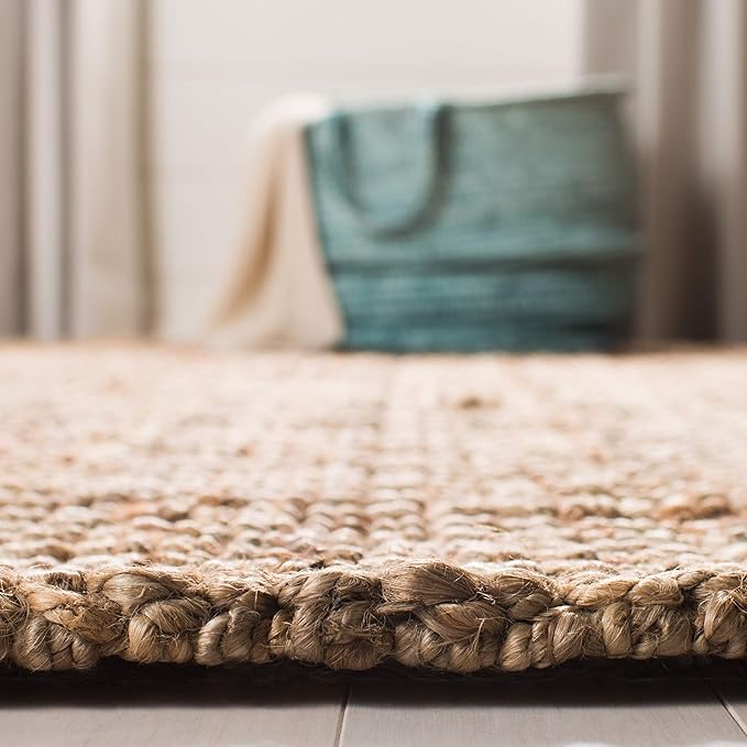 SAFAVIEH Area Rug 5x8 - Natural Fiber Collection - Natural & Grey, Handmade Jute, Farmhouse Style, Chunky Textured Thick Pile (NF447M)