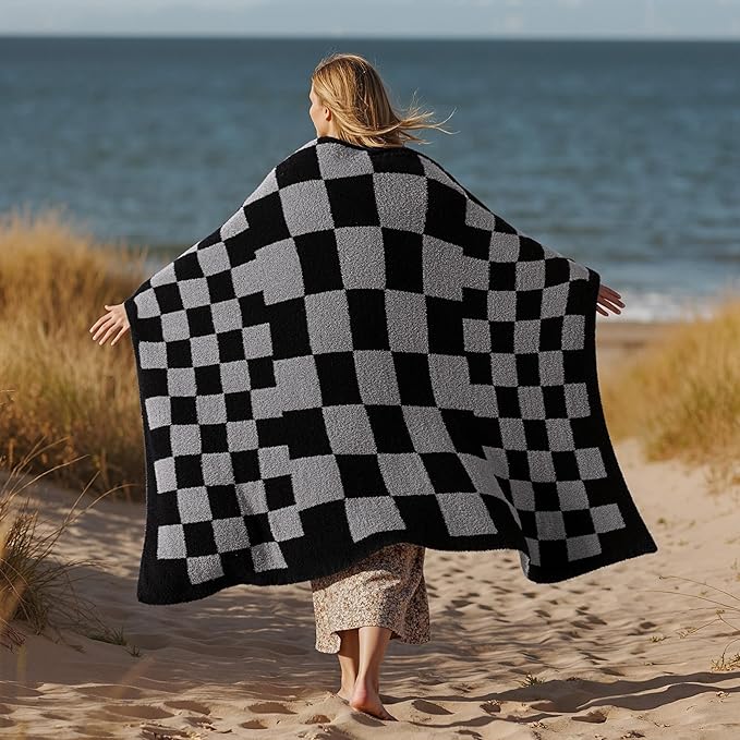 Joiedomi Twin Blanket for Couch Bed, Checkered Knitted Blankets Gifts for Women Mom Girls, Cozy Cute Soft Throw Home Room Decor Aesthetic Women Mothers Birthday Gifts 60x80 Inches