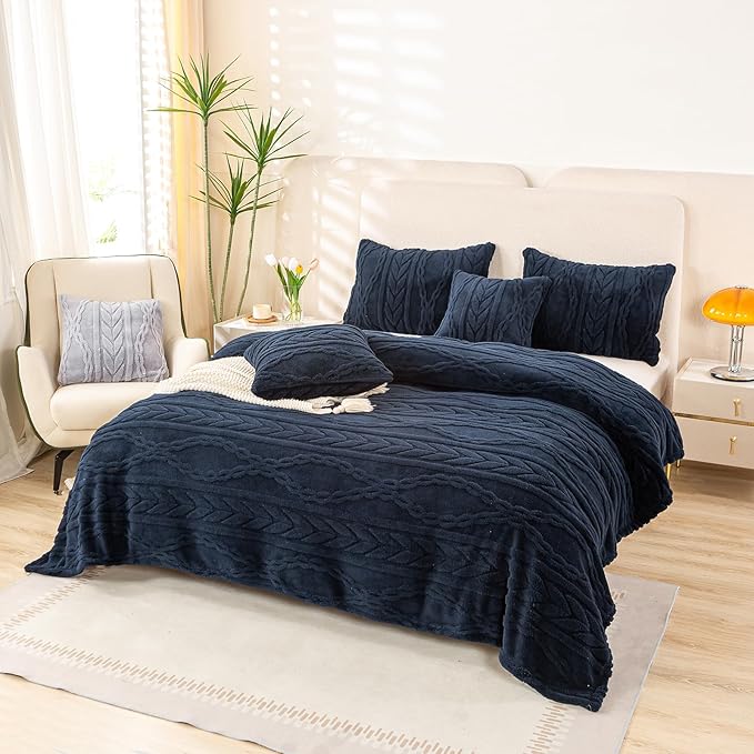 YUSOKI Twin XL Blanket Single Layer,Weight(3.1lb),370GMS-3D Stylish Design for Gift Home Decor (Navy,65"x90")