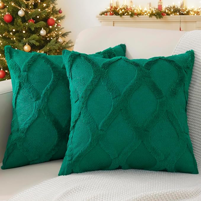 decorUhome Spring Throw Pillow Covers 18x18 Inch Set of 2, Soft Plush Faux Fur Wool Green Accent Couch Pillow Covers for Modern Farmhouse Bed Sofa Living Room