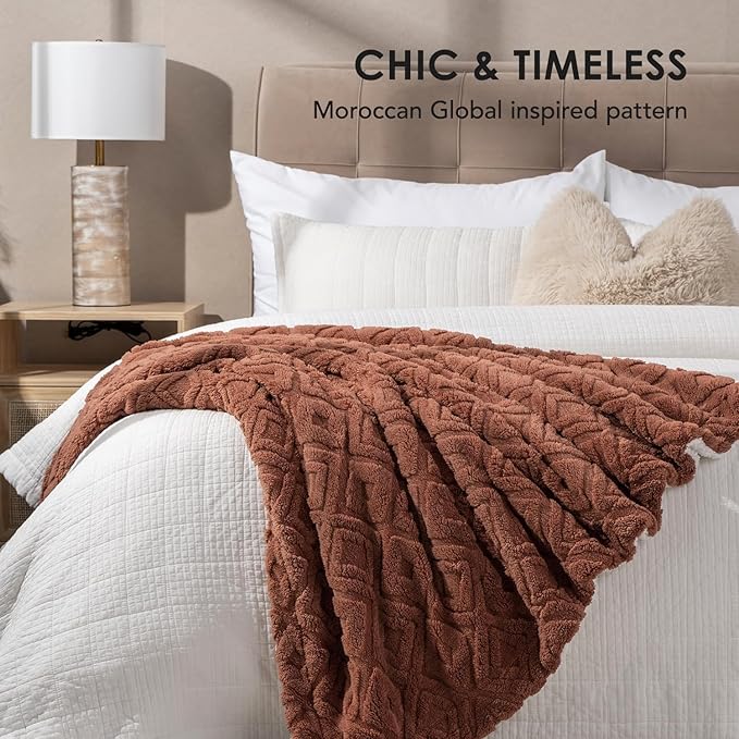 EverGrace Jacquard Boho Sherpa Fleece Throw Blanket for Couch, Super Soft Cozy Fuzzy Plush Blankets for All Seasons, Reversible Thick Warm Blanket for Bed, Sofa, Living Room, Terracotta, 50" x 60"