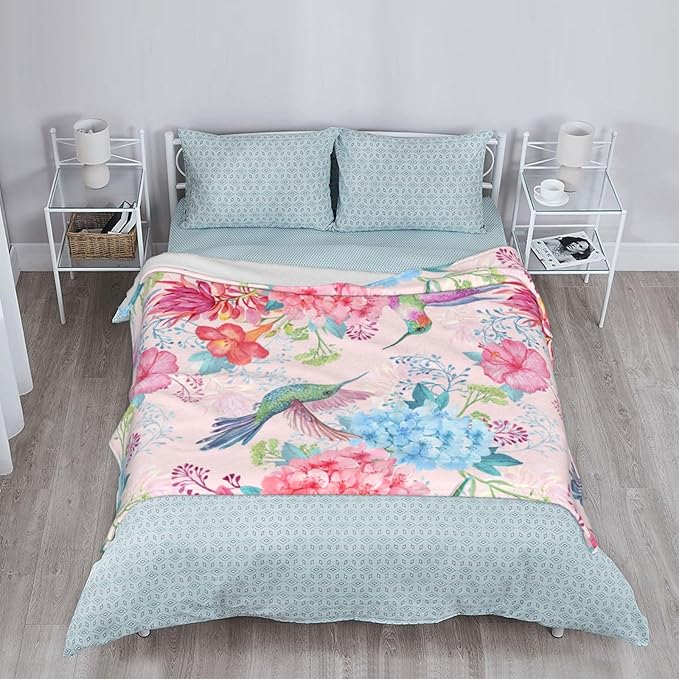 Hummingbird Floral Throw Blanket, Bird Colorful Flowers Blanket Gifts for Women Girls Mom Kids Birthday Mother's Day, Cozy Soft Warm Plush Decor Blankets for Bed Sofa Chair Couch (60"x50")