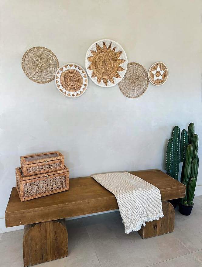 TheNamiCollection Woven Wall Basket Set - Five Hanging Seagrass Baskets | Decorative, Boho Styled Baskets Perfect For Trendy, All Natural Home Decor | Handmade, Round, Woven, Hanging Wall Basket Decor