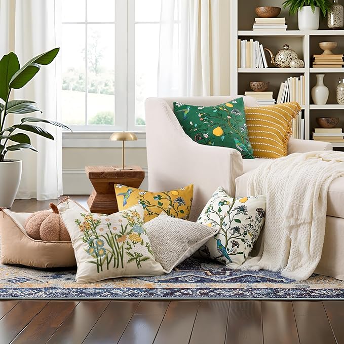 MUSSEL Dark Green Velvet Throw Pillow Covers 20x20 Pack of 2, Vintage Floral Pillow Covers, Mid Century Flower Plant Cushion Covers for Sofa Living Room Home Decor
