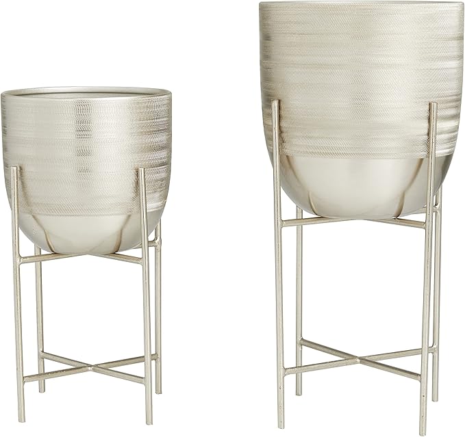 Deco 79 Metal Indoor Outdoor Planter Small Planter Pot with Removable Stand, Set of 2 Planters 6", 5"W, Silver