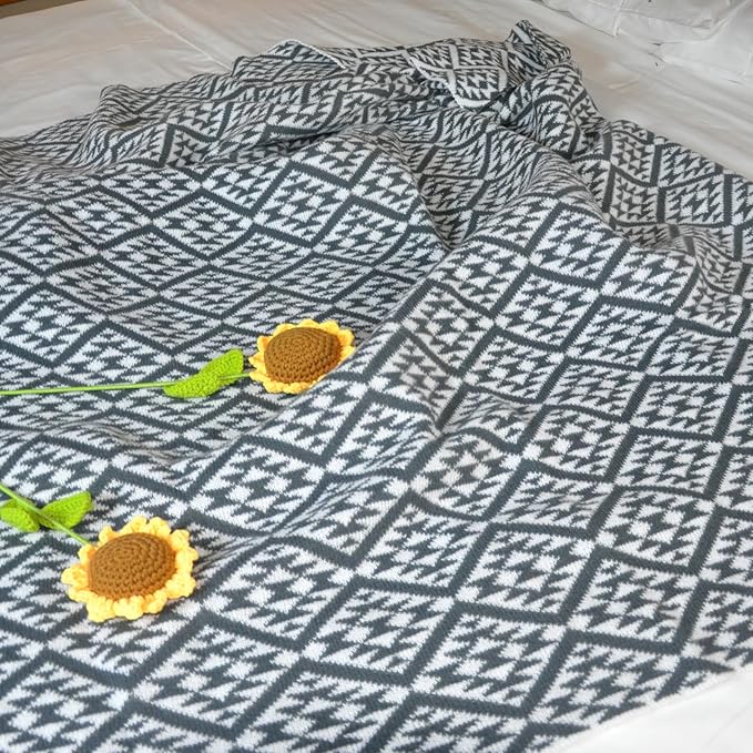 Knitted FullSize Throw Blanket - Lightweight Breathable Summer Soft Blanket of Polyester Imitation Cotton for Anti-Static,Luxury Throws for Bed, Couch and Sofa,Cozy Decorative Blankets,D3