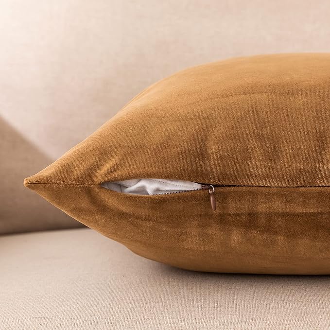 NiNi ALL Decorative Throw Pillow Covers Pack of 2, Velvet Cushion Case for Couch Bedroom Living Room Outdoor, Pillow Covers 24x24 Inch（60 x 60 cm） Brown