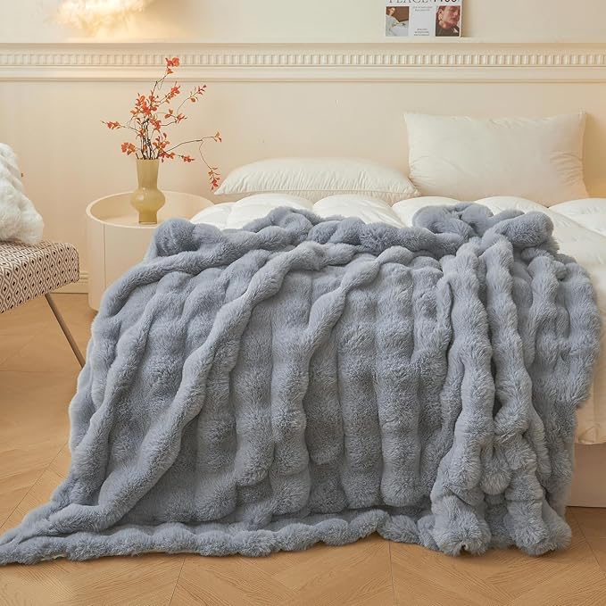 LIFEREVO Luxury Fluffy Faux Rabbit Fur Blanket, Plush Fuzzy Bubble Waffle Throw for Couch Sofa, Cozy Comfy Furry Bed Blanket Home Decoration, Shaggy Throw for Bedroom Living Room, 60x90, Light Grey