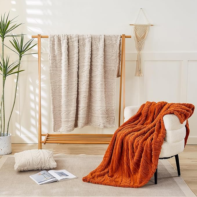 YUSOKI Sherpa Large Throw Blanket Single Layer,Light Weight(1.7lb),370GMS-3D Stylish Design for Gift Home Decor (Linen,50"x65")