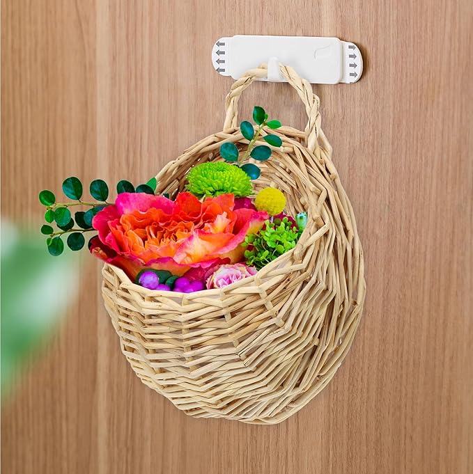 2Pcs Woven Hanging Basket Decorative Wall Hanging Flower Baskets Handwoven Plant Holder with Handle for Home and Garden Plant Display and Storage Stylish Plant Baskets