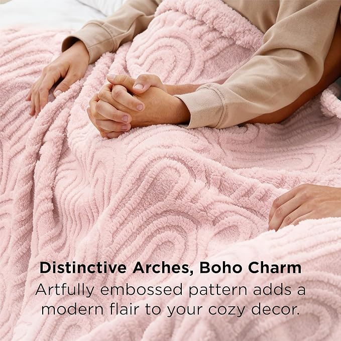 Bedsure GentleSoft Pink Throw Blankets for Women - Super Soft Cozy Christmas Blankets for Girls, Fluffy Fleece Throw for Couch, Pink Christmas Decor Aesthetic Gifts for Women, 50x60 Inches