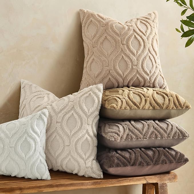 decorUhome Cozy Textured Throw Pillow Covers 18x18 Inch Set of 2, Soft Plush Faux Wool Light Khaki Accent Couch Pillow Covers for Modern Farmhouse Sofa Bed Living Room