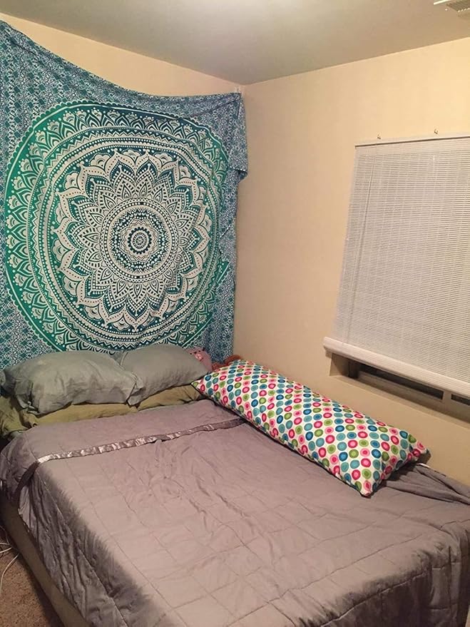 ANJANIYA Ombre Wall Hanging Bohemian Tapestry, Metallic Wall Art Bedspread, Psychedelic Hippie Mandala Dorm Décor for Hanging, Bedding, Beach Coverlet Curtain, Green, 54"X60"
