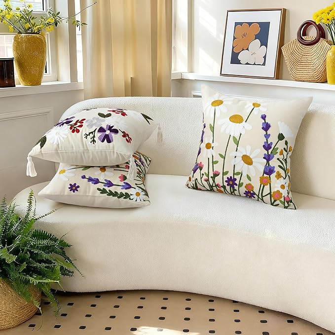 Floral Embroidered Decorative Throw Pillow Covers 18x 18 Inch Set of 1, Boho Spring Farmhouse White Daisy Flowers Patterned Canvas Cushion case for Couch Sofa Bed Living Room Home Decor