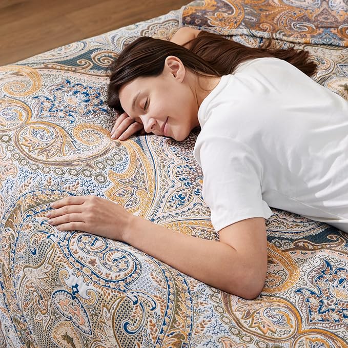 100% Cotton Boho Throw Blanket for Home Decor – Classic Farmhouse Quilt Bedding, Muslin Blankets for Adults, Vintage Woven Decorative Blanket for Couch, Bed Layering Use, Paisley Pattern, 104"x90"