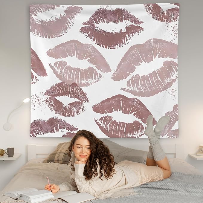 WNAGT Trendy Black and White Kiss Lips Tapestry Wall Hanging, Funky Makeup Wall Decor, Fashion Aesthetic Wall Blanket Decor for Girls Room College Dorm Makeup Room Beauty Room, 50x60 Inch