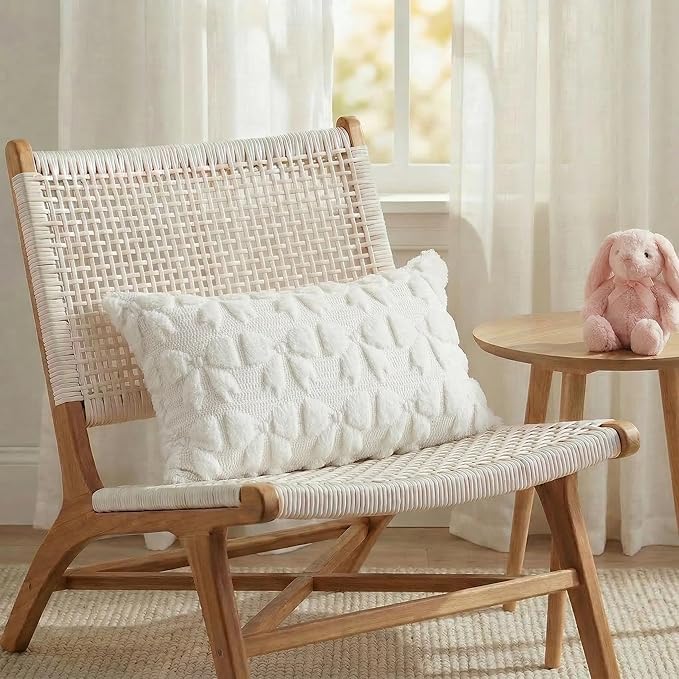AVOIN colorlife Cream White Spring Bow Throw Pillow Covers Set of 2, 12 x 20 Inch Coquette Aesthetic Room Decor Soft Plush Faux Fur Cushion Case for Girls Room