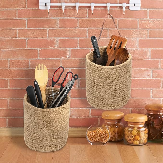 YOUEON Set of 2 Jute Hanging Basket 7.8" x 6.7", Small Wall Hanging Planter Baskets, Natural Jute Woven Storage Basket for Flower Plants Towels Sunglasses Wallet Keys, Boho Decor