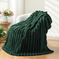 NEWCOSPLAY Super Soft Throw Blanket Dark Green Premium Silky Flannel Fleece 3D Ribbed Jacquard Lightweight Bed Blanket All Season Use (Dark Green Ribbed, Throw(50"x60"))