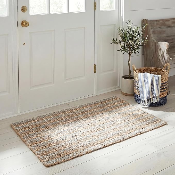 SAFAVIEH Natural Fiber Collection Area Rug - 2'6" x 4', Grey & Natural Brown, Handmade Jute, Farmhouse Style, Chunky Textured Thick Pile (NF447K)