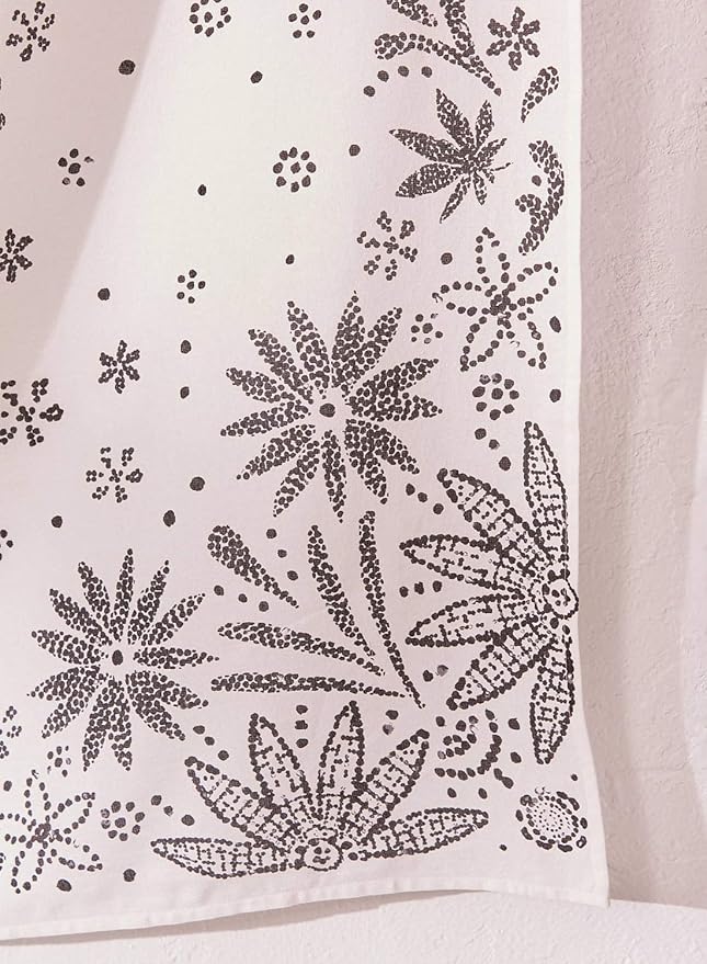 Neasow Bohemian Tapestry Wall Hanging, Beige White Floral Tapestry with Dotted Daisy Medallion Print Bedroom Boho Hippie Home Decor, 36×48 inches