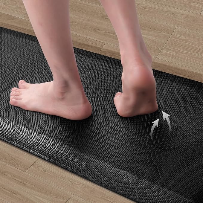 Mattitude 4/5 Inch Thick Kitchen Mat Cushioned Anti-Fatigue Floor Mat Water Resistant Non-Slip Mats and Rugs Standing and Comfort Desk Mats for House Sink Office Laundry (Black, 17.3"x39")