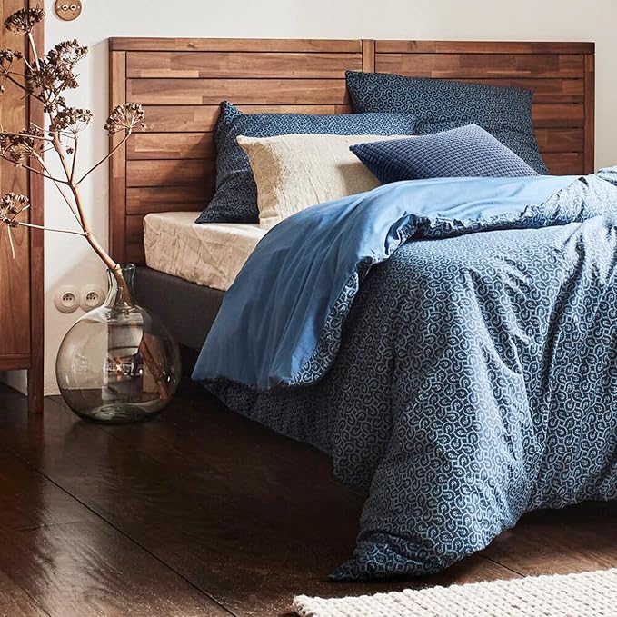 Softalker Throw Pillow Covers 18x18 Inch, Set of 2, Soft Corduroy Boho Stripe Decorative Pillow Cover, Couch Fluffy Pillow Cover for Farmhouse Home Decor Bed Living Room, Blue