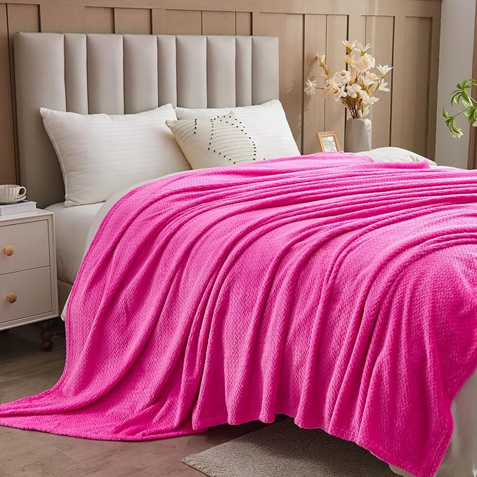 NEWCOSPLAY Super Soft Queen Blanket Hot Pink Premium Silky Flannel Fleece Leaves Pattern Lightweight Bed Blanket All Season Use (Hot Pink, Queen(90"x90"))