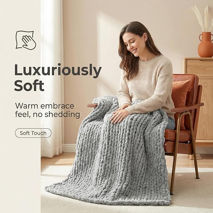 Amélie Home Chunky Knit Throw Blanket for Couch, Soft Chenille Crochet Blanket for Sofa, 50"x60", Light Grey