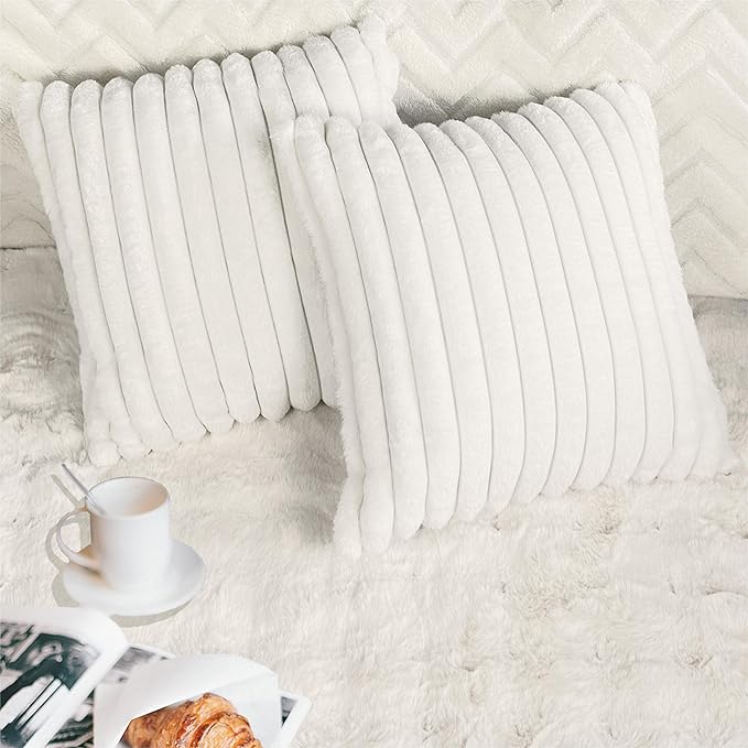 2 Pack 22x22 Pillow Cover Velvet Pillow Covers, Faux Fur Square Throw Pillow Covers for Living Room Decorations Throw Pillow Case, Throw Pillow Cover Cushion Cover for Home Sofa Bedroom Car, White