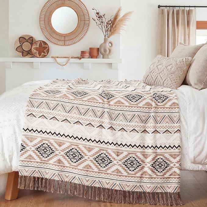 CASAAGUSTO Boho Throw Blanket - Brown White Decorative Blankets with Tassel, Printed Flannel Bohemian Blanket for Chair, Bed, Sofa, Couch(50 * 60, Brown White)