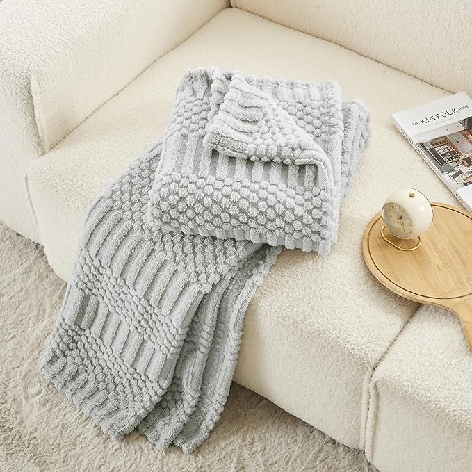 lifein Throw Blanket for Couch-Light Grey Boho Throw Blanket, Soft Fleece Plush Lightweight Blankets&Throws for All Seasons, Fuzzy Decorative Blankets for Livingroom Bed Sofa Chair (50x60, Light Grey)