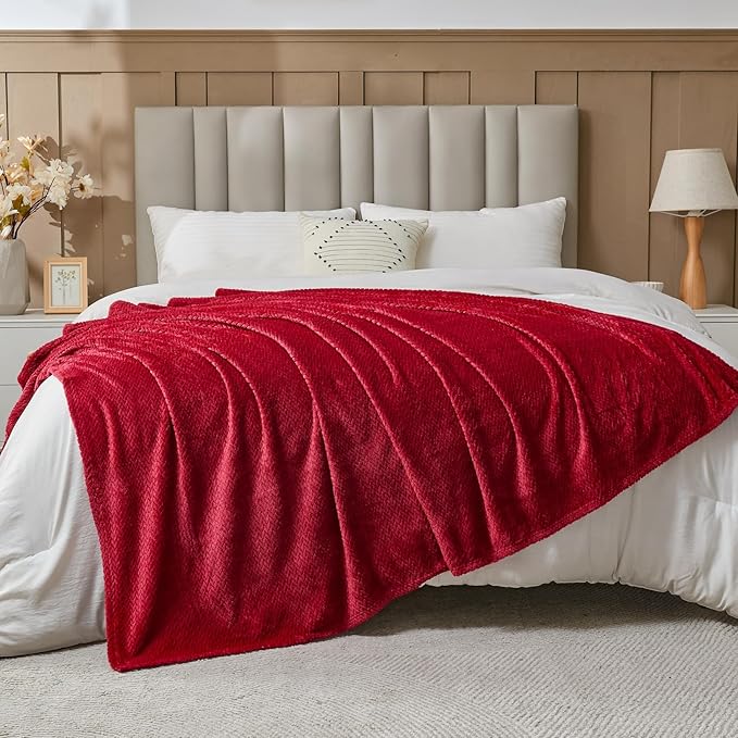 NEWCOSPLAY Super Soft Queen Blanket Red Premium Silky Flannel Fleece Leaves Pattern Lightweight Bed Blanket All Season Use (Red, Queen(90"x90"))