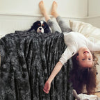 MACEVIA Throw Blanket for Couch Dark Gray, Faux Fur Fleece Flannel Blankets for Men and Women, Soft Lightweight Flannel Blanket for Chair Sofa Bed 260GSM, Suitable for All Seasons (Grey, 50"x60")