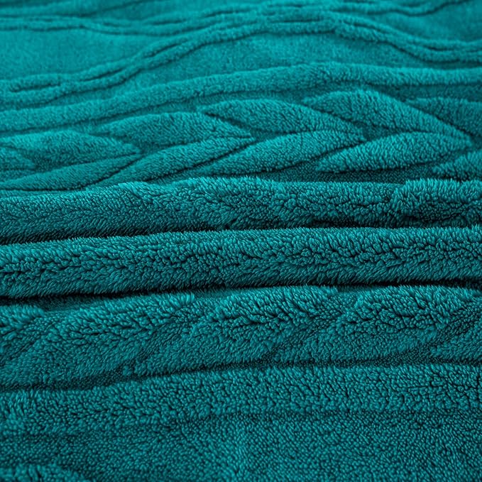 YUSOKI Twin XL Blanket Single Layer,Weight(3.1lb),370GMS-3D Stylish Design for Gift Home Decor (Teal,65"x90")
